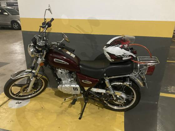 SUZUKI INTRUDER 125 SUZUKI INTRUDER 125